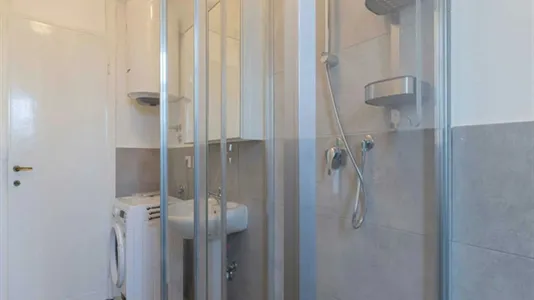 Rooms in Milano Zona 8 - Fiera, Gallaratese, Quarto Oggiaro - photo 7