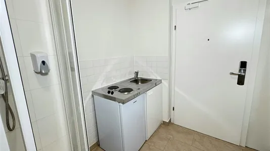 Apartments in Vienna Alsergrund - photo 4