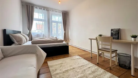 Apartments in Location is not specified - photo 8