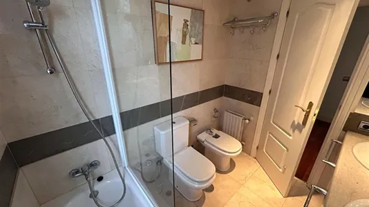 Rooms in Madrid Hortaleza - photo 9