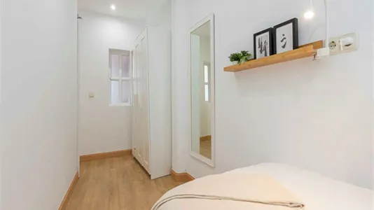 Rooms in Madrid Centro - photo 7