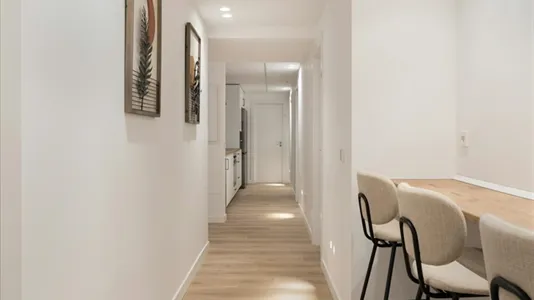 Rooms in Adaro - photo 9