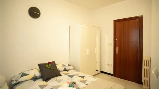 Rooms in Zaragoza - photo 3