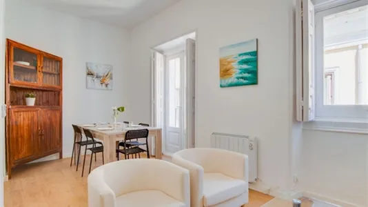 Rooms in Madrid Centro - photo 7