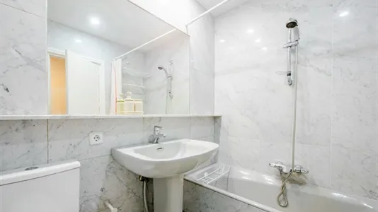 Rooms in Madrid Chamartín - photo 10