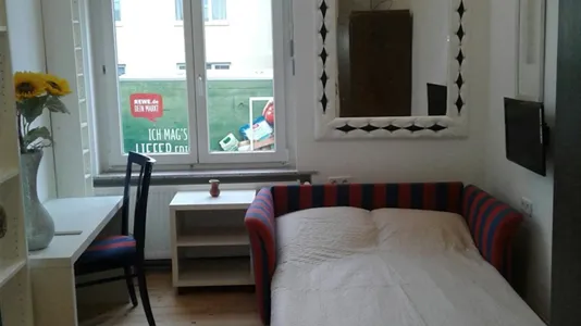 Rooms in Berlin Marzahn-Hellersdorf - photo 1