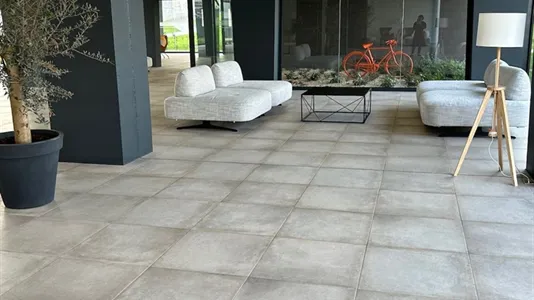 Apartments in Location is not specified - photo 9