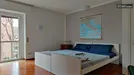 Room for rent, Milano Zona 6 - Barona, Lorenteggio, Milan, Via Piero Martinetti