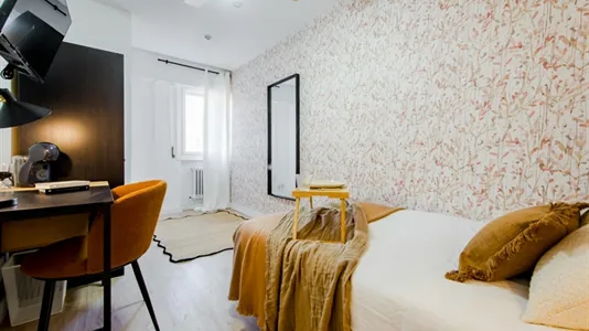 Rooms in Madrid Chamartín - photo 10