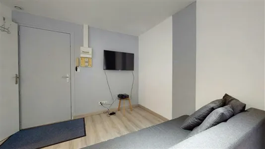 Apartments in Saint-Étienne - photo 6