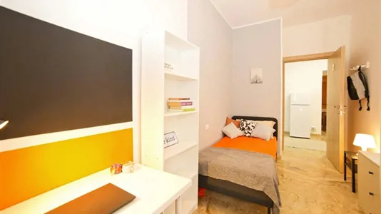 Rooms in Varese - photo 1