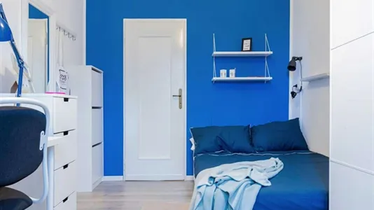 Rooms in Milano Zona 8 - Fiera, Gallaratese, Quarto Oggiaro - photo 7