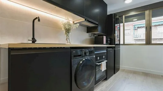 Rooms in Madrid Carabanchel - photo 4