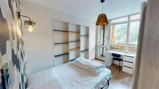 Rooms in Grenoble - photo 4