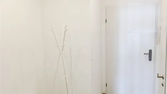 Rooms in Vienna Favoriten - photo 9