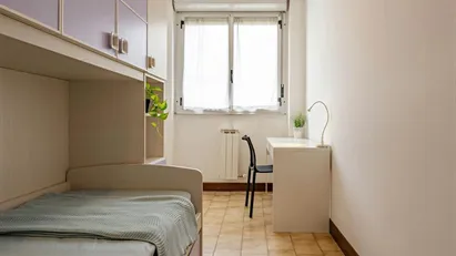 Room for rent in Milano Zona 5 - Vigentino, Chiaravalle, Gratosoglio, Milan