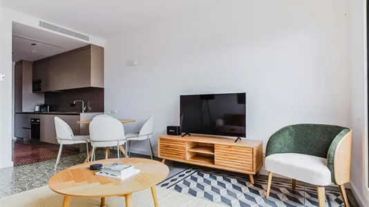 Apartments in Barcelona Ciutat Vella - photo 4