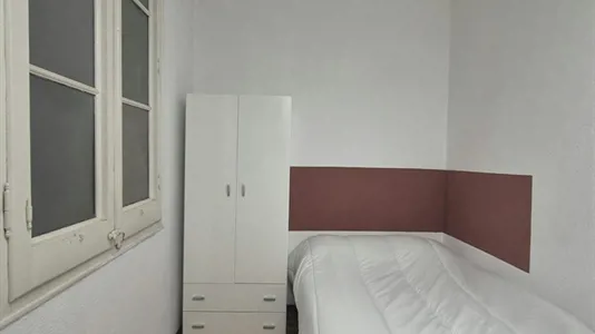 Rooms in Barcelona Eixample - photo 2