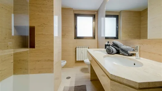 Rooms in Madrid Salamanca - photo 7