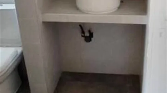 Rooms in Volos - photo 7