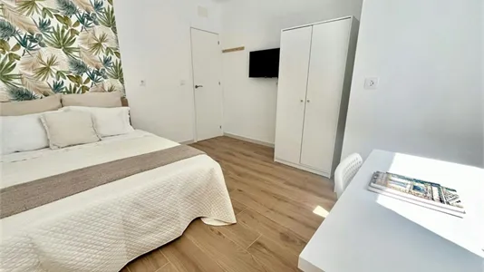 Rooms in El Cerezo - photo 1