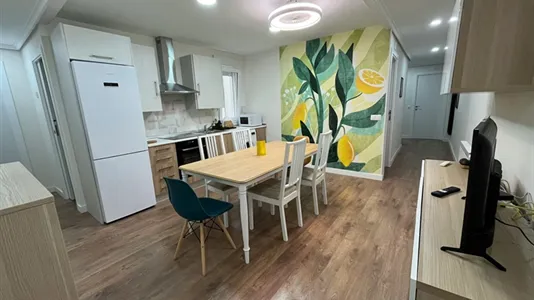 Rooms in Zaragoza - photo 5