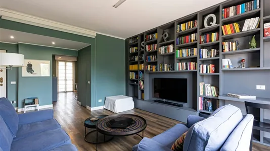 Apartments in Milano Zona 8 - Fiera, Gallaratese, Quarto Oggiaro - photo 3