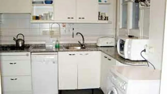 Rooms in Barcelona Eixample - photo 8