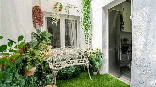 Rooms in Barcelona Sants-Montjuïc - photo 8