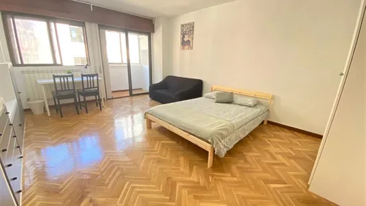 Rooms in Madrid Fuencarral-El Pardo - photo 10