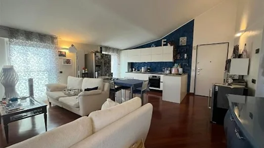 Apartments in Sesto San Giovanni - photo 4