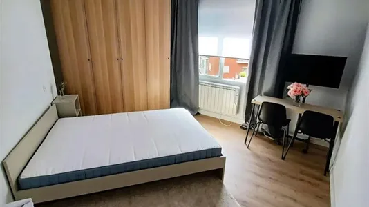 Rooms in Madrid Carabanchel - photo 1