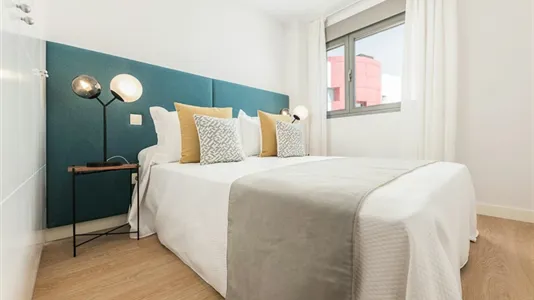 Apartments in El Encinar de los Reyes - photo 9