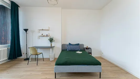 Rooms in Berlin Charlottenburg-Wilmersdorf - photo 2