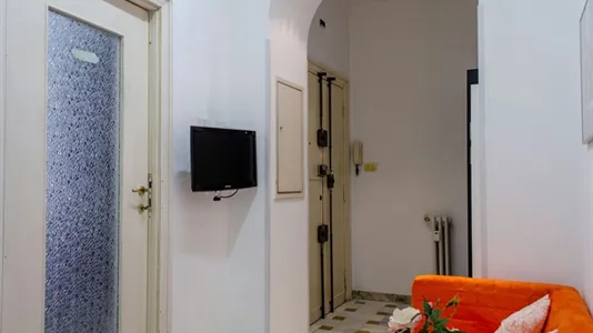 Rooms in Roma Municipio II – Parioli/Nomentano - photo 9