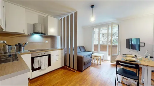 Rooms in Lyon - photo 4