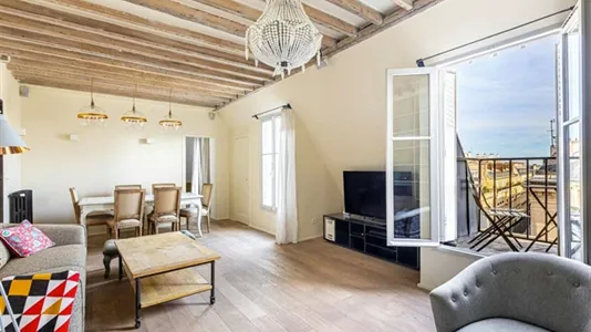 Apartments in Paris 16éme arrondissement (North) - photo 8