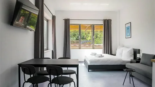 Apartments in Berlin Neukölln - photo 4