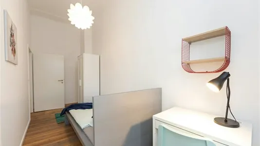 Rooms in Berlin Charlottenburg-Wilmersdorf - photo 2