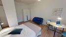 Room for rent, Nanterre, Île-de-France, &lt;span class=&quot;blurred street&quot; onclick=&quot;ProcessAdRequest(10964049)&quot;&gt;&lt;span class=&quot;hint&quot;&gt;See streetname&lt;/span&gt;[xxxxxxxxxxxxx]&lt;/span&gt;