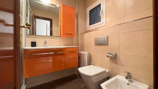 Rooms in Barcelona Eixample - photo 6