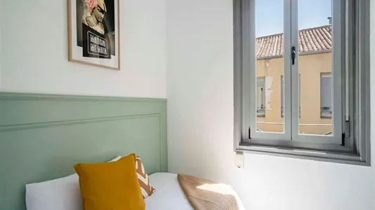 Rooms in Madrid Centro - photo 4