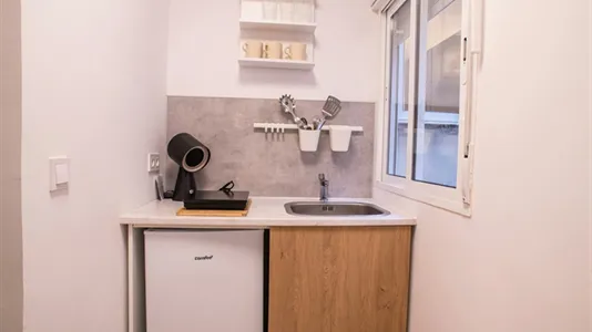 Rooms in Valencia Ciutat Vella - photo 4