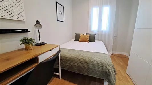 Rooms in Madrid Chamberí - photo 4