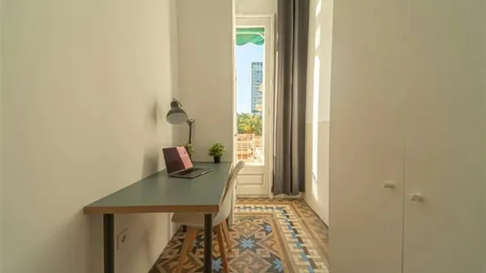 Rooms in Barcelona Eixample - photo 3