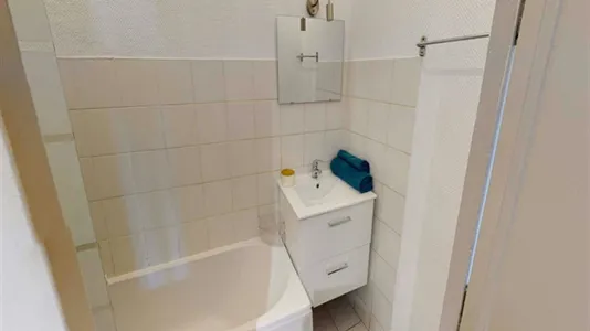 Rooms in Lyon - photo 9