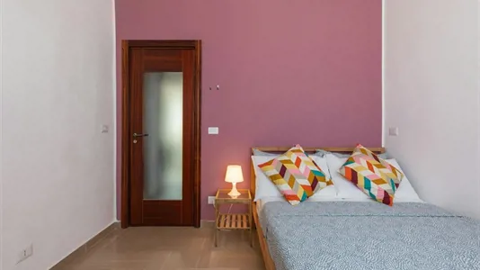 Rooms in Bari - photo 1