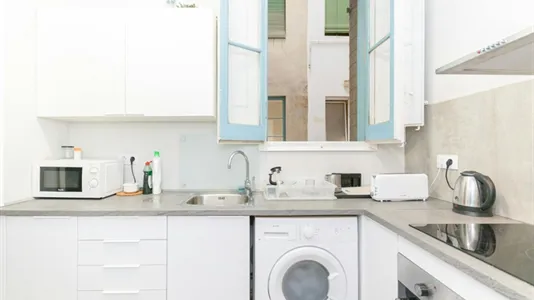 Rooms in Barcelona Eixample - photo 9