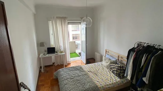 Rooms in Almada - photo 1