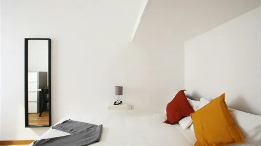 Rooms in Milano Zona 5 - Vigentino, Chiaravalle, Gratosoglio - photo 6